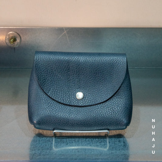 flap pouch (blue)