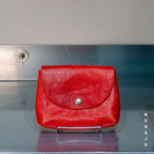 flap pouch (red)